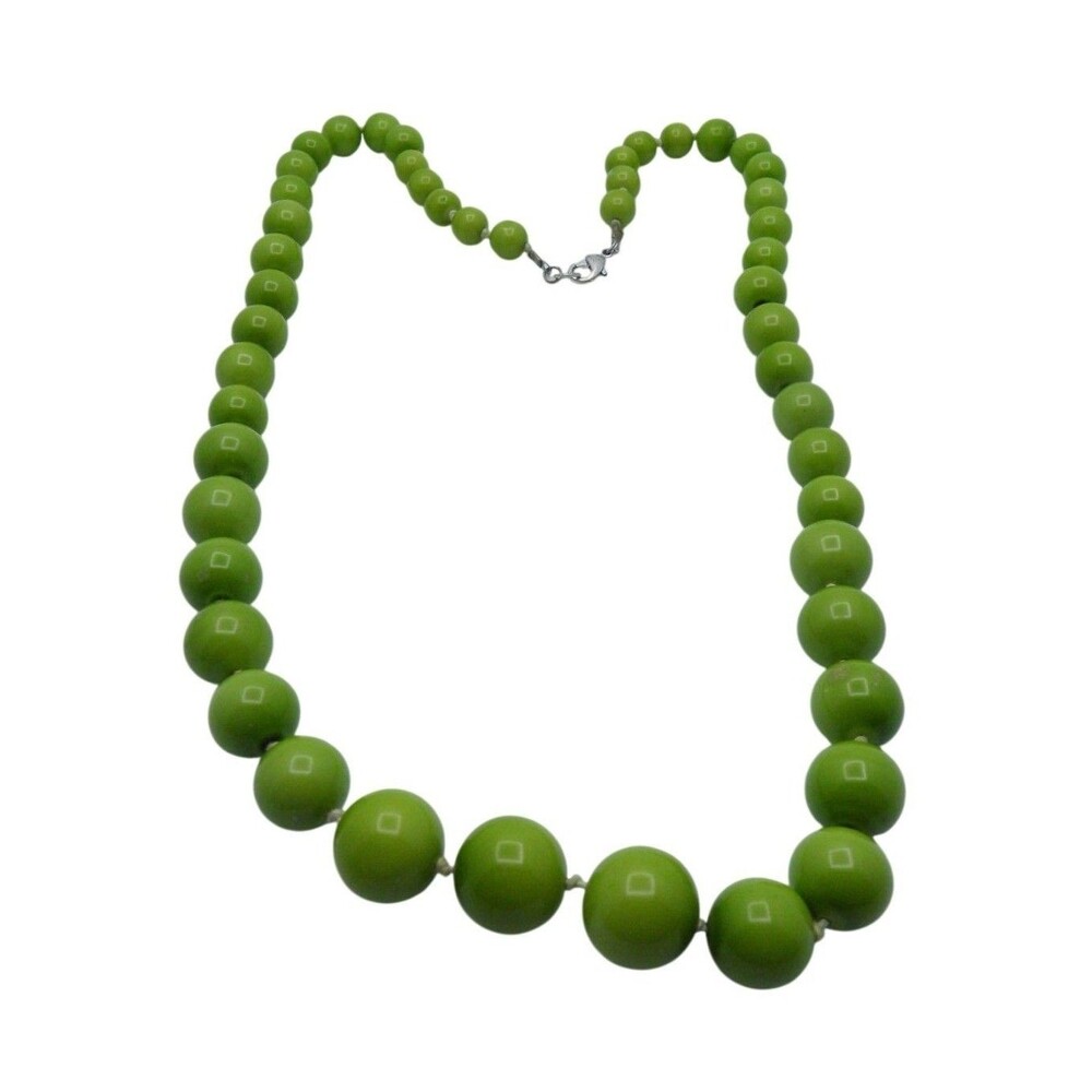 Vintage Green Beaded Necklace Braduated Plastic Beach Vacation Ocean Retro